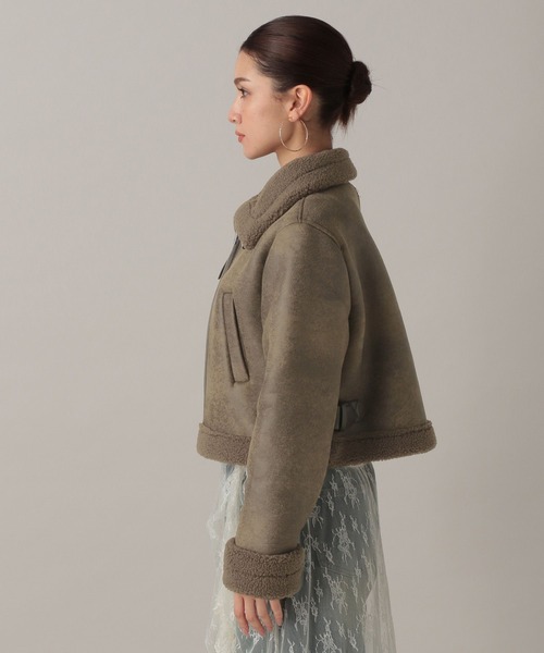 FOREVER 21（フォーエバー トゥエンティーワン）の「【2024FW】ムートンショートブルゾン（ムートンコート・レディース・ブラウン・FREE）」の11枚目の写真