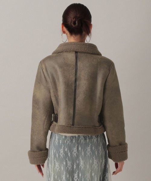 FOREVER 21（フォーエバー トゥエンティーワン）の「【2024FW】ムートンショートブルゾン（ムートンコート・レディース・ブラウン・FREE）」の10枚目の写真