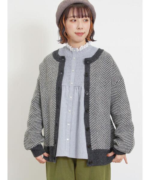 Samansa Mos2（サマンサ モスモス）の「[SOFT FEEL KNIT]前後着ヘリンボーン柄カーディガン（カーディガン/ボレロ・レディース・ベージュ/ブラック/グリーン/ブルー・F）」の22枚目の写真