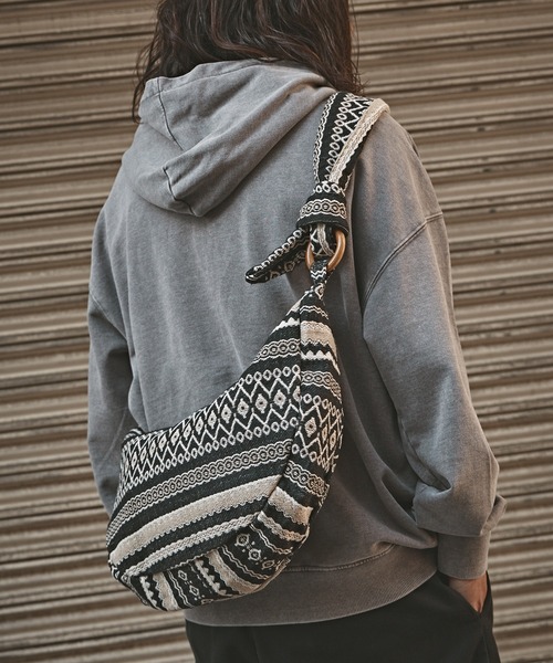 DENIM & SUPPLY メッセンジャーバッグ ストライプ、ネイティブ柄