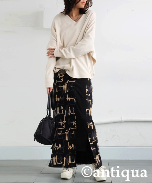 antiqua(アンティカ)の「グリッタースリットスカート(スカート・レディース・ブラック・ONESIZE)」の10枚目の写真