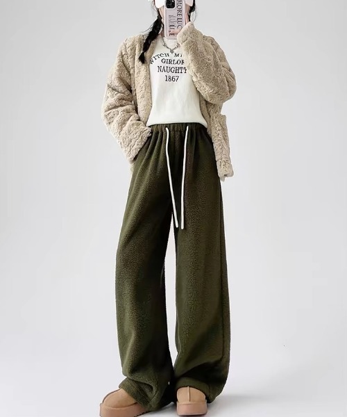 gossip！ロサンゼルス（ゴシップロサンゼルス）の「ボアフリーワイドスウェットパンツ（スウェットパンツ・レディース・ネイビー/カーキ/ブラウン・M/S）」の9枚目の写真