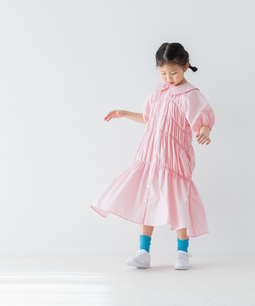 LOWRYS FARM（ローリーズファーム）の「シャーリングワンピース　307818（ワンピース・キッズ・ブラック/ブラック×ホワイト/ピンク・110cm/120cm/130cm/140cm/150cm）」の3枚目の写真