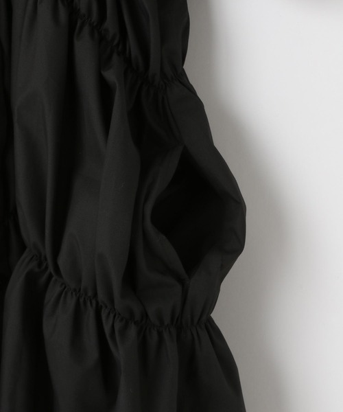 LOWRYS FARM（ローリーズファーム）の「シャーリングワンピース　307818（ワンピース・キッズ・ブラック/ブラック×ホワイト/ピンク・110cm/120cm/130cm/140cm/150cm）」の11枚目の写真