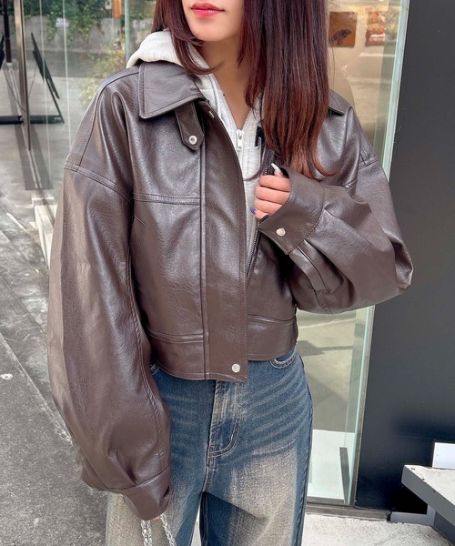 INGNI(イング)の「フェイクレザーショートブルゾン/A(ブルゾン・レディース・アイボリー/ブラウン/ブラック・M)」の14枚目の写真