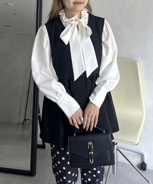 prose verse(プロズヴェール)の「袖ボリュームリボンボウタイブラウス(シャツ/ブラウス・レディース・ブラック系その他/ホワイト系その他/オフホワイト・LARGE/MEDIUM)」の8枚目の写真