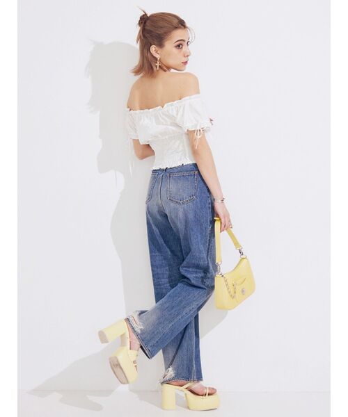 EVRIS（エヴリス）の「コクーンチャンキーヒールサンダル（サンダル・レディース・イエロー/ホワイト/ブラック・MEDIUM/SMALL/LARGE）」の16枚目の写真