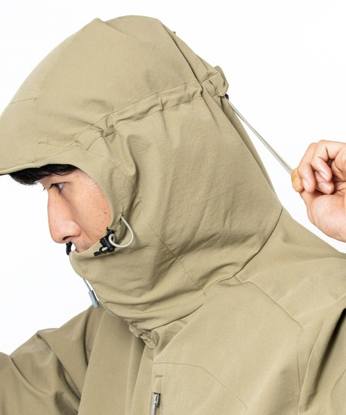 karrimor(カリマー)の「arete LT parka(パーカー・メンズ・ブラック/ライトベージュ/チャコールグレー・L/M/S/XS/XL)」の9枚目の写真