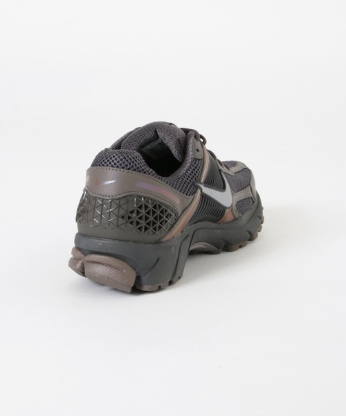 セール】NIKE ナイキ ズームボメロ5（スニーカー）｜NIKE