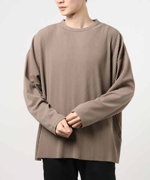 ARCHIVER(アーカイバ)の「【RS】【Bling leads】オーバーサイズ プリーツカットソー(Tシャツ/カットソー・レディース・グレイッシュベージュ/ブラック・LARGE)」の6枚目の写真