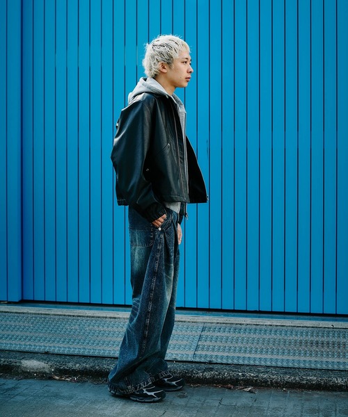 CONZ(コンズ)の「COMPACT BOMBER LEATHER JACKET(ブルゾン・メンズ・ブラック・1/2/3)」の4枚目の写真