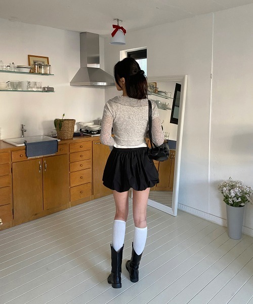 by muni:r(バイ ムニール)の「パンプキンボリュームスカート(スカート・レディース・ブラック/ホワイト・FREE)」の14枚目の写真