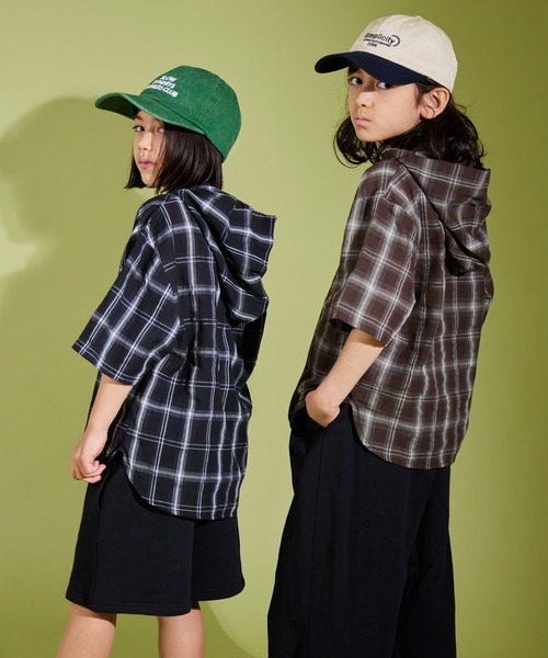 PAIRMANON STREET(ペアマノンストリート)の「【PAIRMANON STREET】フード付き 半袖 オーバーサイズ チェックシャツ(シャツ/ブラウス・キッズ・ブラック/ブラウン/ホワイト・110/130/100/150/90/160/140/120)」の10枚目の写真