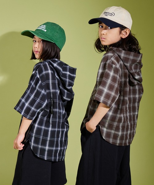 PAIRMANON STREET(ペアマノンストリート)の「【PAIRMANON STREET】フード付き 半袖 オーバーサイズ チェックシャツ(シャツ/ブラウス・キッズ・ブラック/ブラウン/ホワイト・110/130/100/150/90/160/140/120)」の20枚目の写真