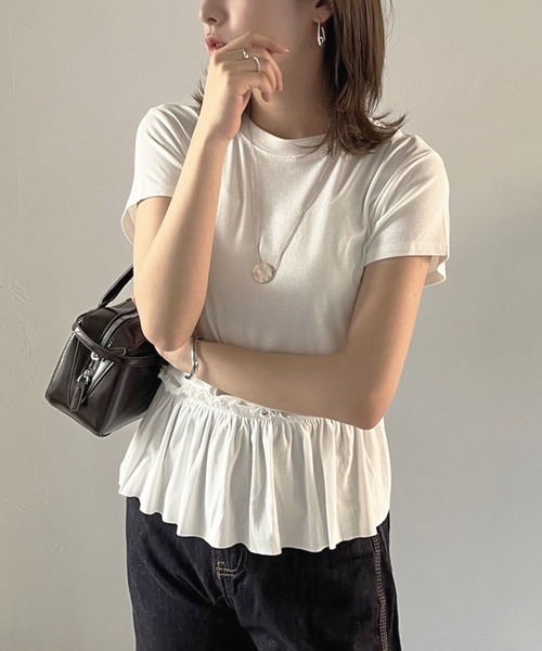 Jewelobe(ジュエローブ)の「ベーシックTシャツ×ペプラムフリルセットアップ(Tシャツ/カットソー・レディース・ホワイト/ブラック/グレー・FREE)」の4枚目の写真