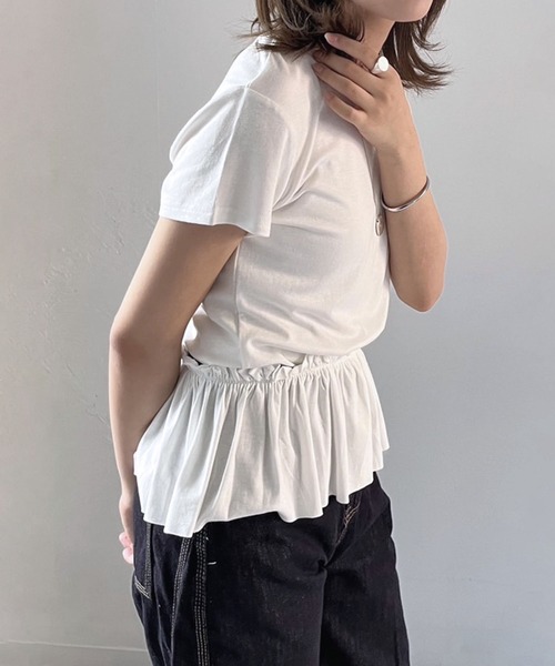 Jewelobe(ジュエローブ)の「ベーシックTシャツ×ペプラムフリルセットアップ(Tシャツ/カットソー・レディース・ホワイト/ブラック/グレー・FREE)」の5枚目の写真