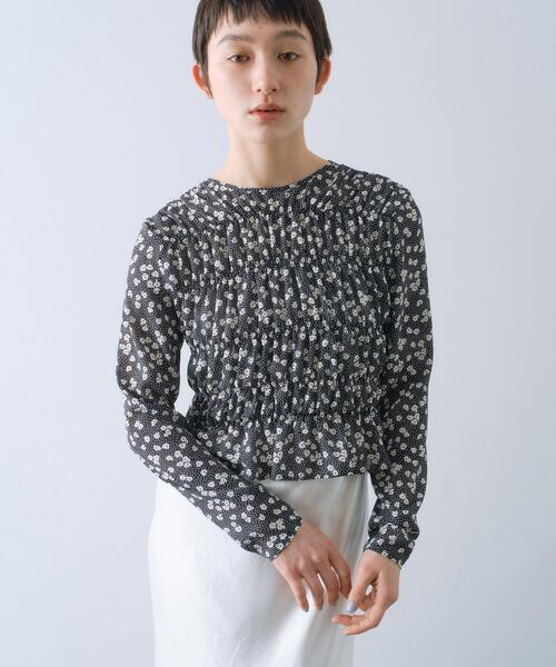 CODE A（コードエー）の「petit flower ribbon blouse（シャツ/ブラウス・レディース・ブラック系/パープル系1・00）」の8枚目の写真