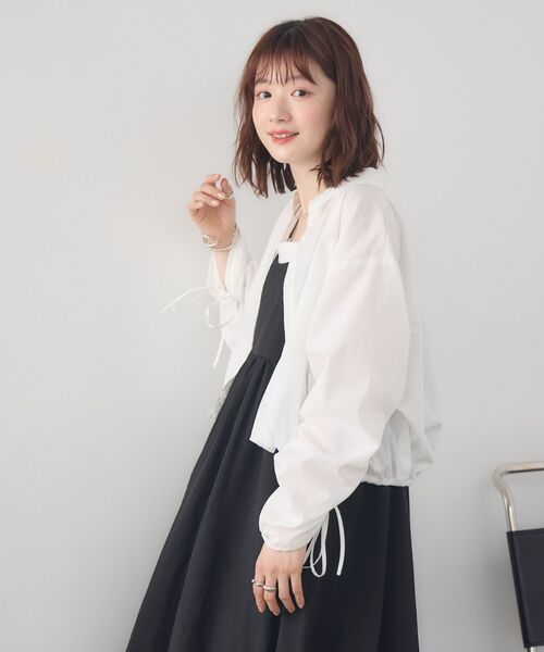 RETRO GIRL(レトロガール)の「裾タックシャーリングSH(シャツ/ブラウス・レディース・ピンク/ブルー系その他/オフホワイト・FREE)」の9枚目の写真