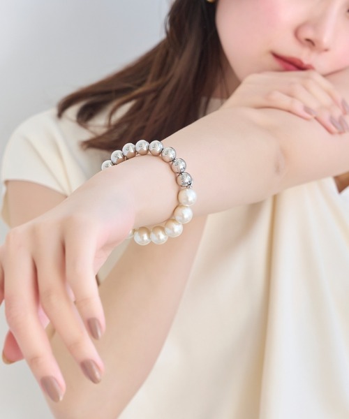 Phoebe（フィービィー）の「メタルパールブレスレット<動画あり>　 パール/結婚式/入学式/卒業式/入園式/卒園式/セレモニー/ハレの日（ブレスレット・レディース・シルバー/マルチ/イエローゴールド・FREE）」の22枚目の写真