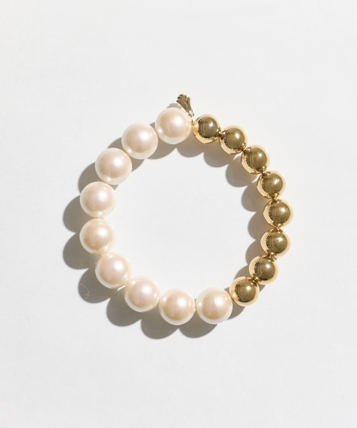 Phoebe（フィービィー）の「メタルパールブレスレット<動画あり>　 パール/結婚式/入学式/卒業式/入園式/卒園式/セレモニー/ハレの日（ブレスレット・レディース・シルバー/マルチ/イエローゴールド・FREE）」の5枚目の写真