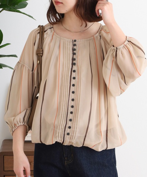 EGLANTINE（エグランティーヌ）の「EGLANTINE 【セットアップ対応】シフォンプリントバルーンブラウス フロントボタン 7分袖シアー（シャツ/ブラウス・レディース・ベージュ/ブルー/ネイビー・40）」の10枚目の写真