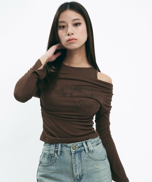 Clum(クルム)の「Layered off-shoulder top / レイヤードオフショルカットソー(Tシャツ/カットソー・レディース・ダークブラウン/グレー・MEDIUM/SMALL)」の20枚目の写真
