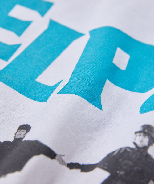 ear PAPILLONNER(イアパピヨネ)の「【ROCK OFF(ロックオフ)】THE BEATLES(ビートルズ)/HELP!SNOW/プリントTシャツ(Tシャツ/カットソー・レディース・ホワイト・LARGE)」の4枚目の写真