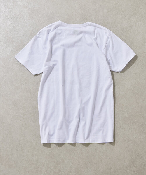 ear PAPILLONNER(イアパピヨネ)の「【ROCK OFF(ロックオフ)】THE BEATLES(ビートルズ)/HELP!SNOW/プリントTシャツ(Tシャツ/カットソー・レディース・ホワイト・LARGE)」の5枚目の写真