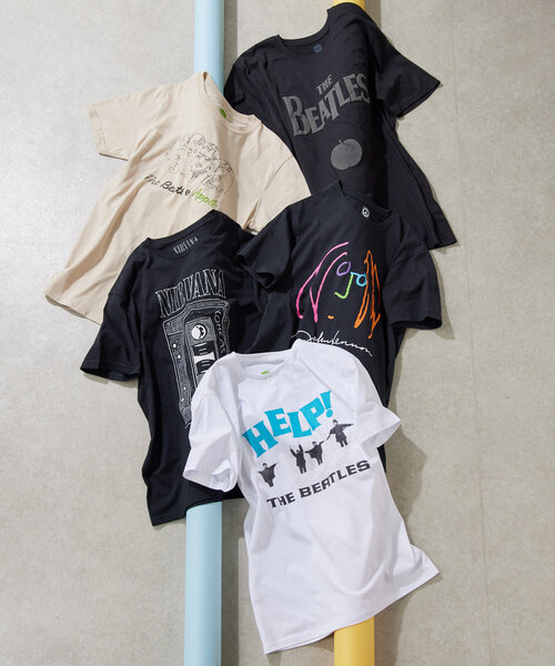 ear PAPILLONNER(イアパピヨネ)の「【ROCK OFF(ロックオフ)】THE BEATLES(ビートルズ)/HELP!SNOW/プリントTシャツ(Tシャツ/カットソー・レディース・ホワイト・LARGE)」の15枚目の写真