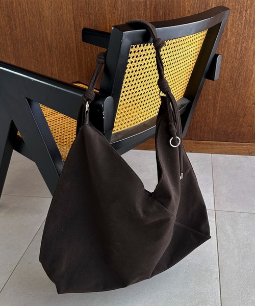 Doux archives（ドゥアルシーヴ）の「Knot handle bag（ショルダーバッグ・レディース・ダークブラウン/ブラウン・FREE）」の7枚目の写真