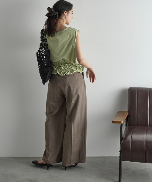 THE YOn（ザヨン）の「フリルビスチェセットフレンチスリーブT（Tシャツ/カットソー・レディース・ブラック×ホワイト/ダークブラウン/ライム/ベージュ・FREE）」の22枚目の写真