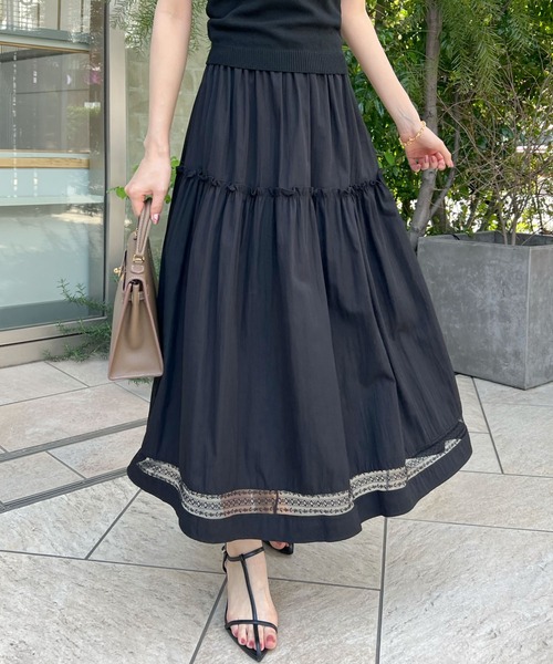 Futier land（フューティアランド）の「ティアードレースラインコットンブレンドスカート（スカート・レディース・ブラック/ホワイト・FREE）」の7枚目の写真