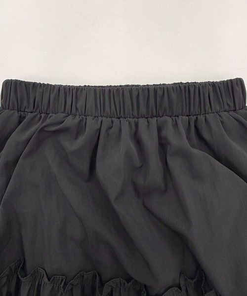 Futier land（フューティアランド）の「ティアードレースラインコットンブレンドスカート（スカート・レディース・ブラック/ホワイト・FREE）」の3枚目の写真