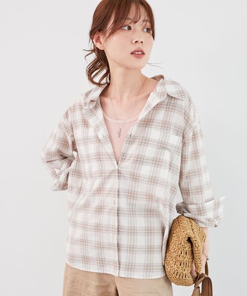 le.coeur blanc（ルクールブラン）の「シアーチェック2wayシャツ（シャツ/ブラウス・レディース・ベージュ系その他2/ブルー系その他2/ブラック系その他・38）」の5枚目の写真