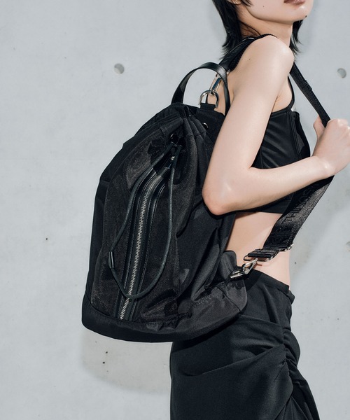 THINGS THAT MATTER（シングス ザット マター）の「ONE-SHOULDER MESH BACKPACK / ワンショルダーメッシュバックパック（バックパック/リュック・レディース・ブラック・FREE）」の8枚目の写真