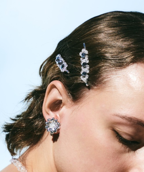 IRIS47(イリスフォーセブン)の「【IRIS 47】kaleid crystal pinset/カレイド クリスタル ピン セット(ヘアピン・レディース・クリア/グレー・FREE)」の1枚目の写真