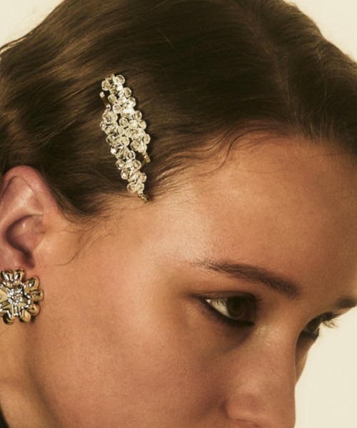 IRIS47(イリスフォーセブン)の「【IRIS 47】kaleid crystal pinset/カレイド クリスタル ピン セット(ヘアピン・レディース・クリア/グレー・FREE)」の2枚目の写真