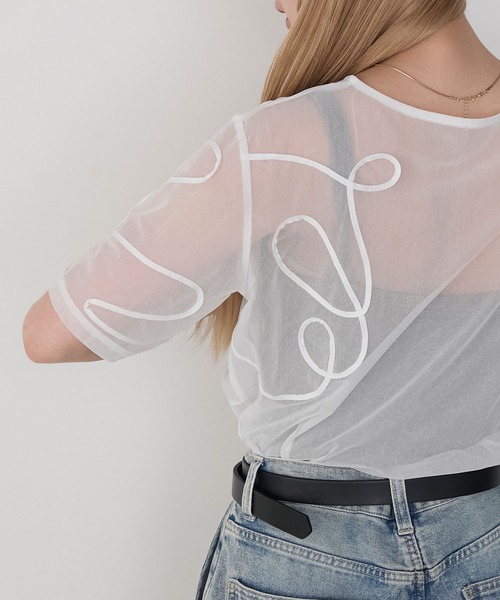 forksy.(フォルクシー)の「【forksy.】ニュアンス柄コード刺繍シアー半袖Tシャツ(Tシャツ/カットソー・レディース・ピンク/ライトパープル/ブラック/サックスブルー/オフホワイト・FREE)」の18枚目の写真