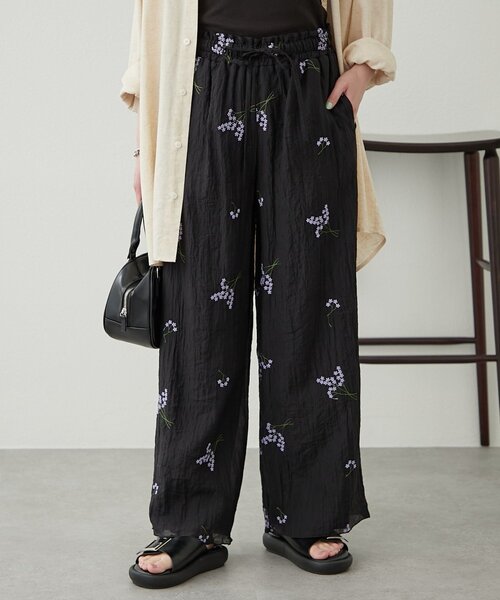 WILLOW（ウィロー）の「【willow】刺繍イージーパンツ（その他パンツ・レディース・ブラック/ホワイト・ONE SIZE）」の14枚目の写真