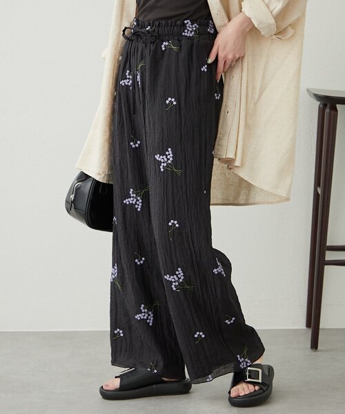 WILLOW（ウィロー）の「【willow】刺繍イージーパンツ（その他パンツ・レディース・ブラック/ホワイト・ONE SIZE）」の12枚目の写真