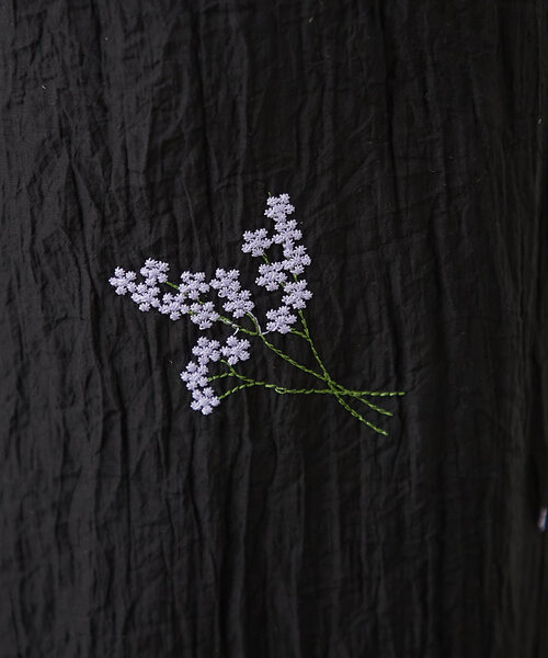 WILLOW（ウィロー）の「【willow】刺繍イージーパンツ（その他パンツ・レディース・ブラック/ホワイト・ONE SIZE）」の3枚目の写真