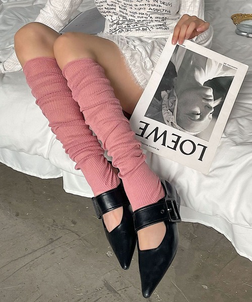 MEMECLE（メメクル）の「【 MEMECLE / メメクル 】リブシアーソックスレッグウォーマー（レッグウォーマー・レディース・ブラック/グレー/サックスブルー/ホワイト/ピンク・FREE）」の5枚目の写真