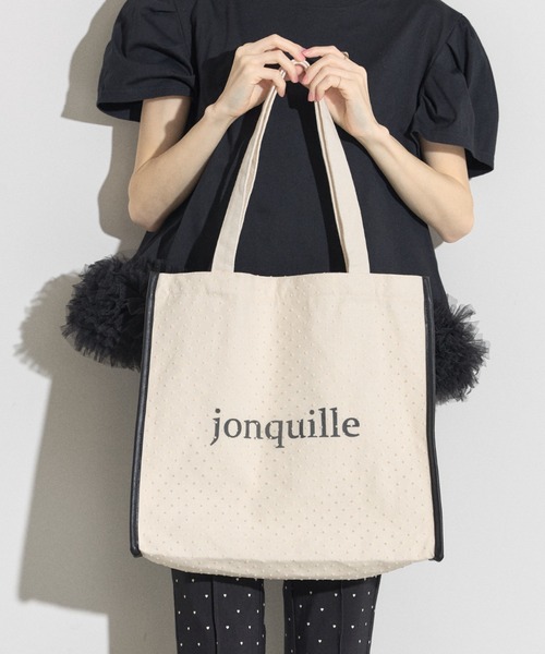 tocco closet(トッコ クローゼット)の「【ZOZO限定】重ねドットチュールトートバッグ(トートバッグ・レディース・アイボリー/ブラック・FREE)」の5枚目の写真
