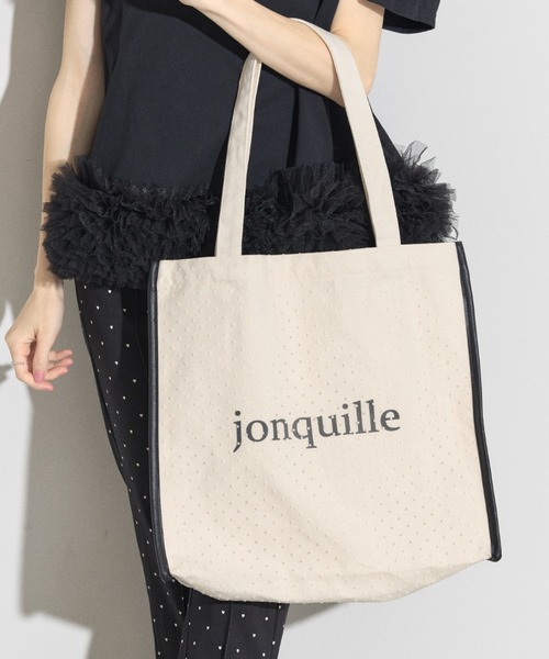 tocco closet(トッコ クローゼット)の「【ZOZO限定】重ねドットチュールトートバッグ(トートバッグ・レディース・アイボリー/ブラック・FREE)」の6枚目の写真