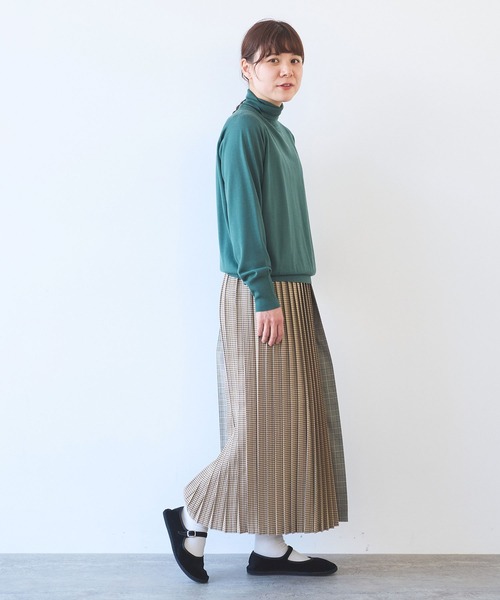 yuni(ユニ )の「△FF30 タートルネックプルオーバー(ニット/セーター・レディース・カーキ/ブラック/アイボリー/ブルー/イエロー/グリーン・FREE)」の16枚目の写真