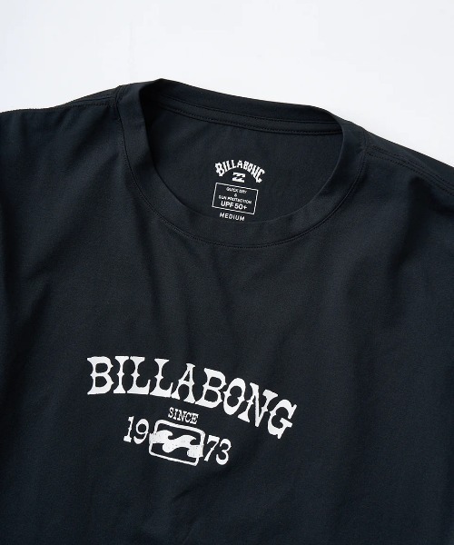 BILLABONG（ビラボン）の「BILLABONG レディース MORFY SS TEE RASH ラッシュガード 【2025年夏モデル】/ビラボン水陸両用吸水速乾UVケア半袖ラッシュガード(水着)（ラッシュガード・レディース・スカイブルー/ホワイト/ブラック・MEDIUM）」の8枚目の写真