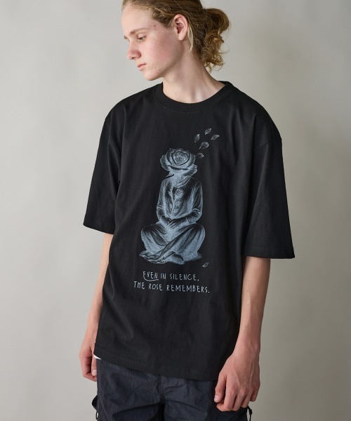 rehacer（レアセル）の「rehacer : Silent Bloom Relax Fit T-shirt / サイレントブルーム リラックス フィットTシャツ（Tシャツ/カットソー・メンズ・ホワイト/ブラック・LARGE/X-LARGE/SMALL/MEDIUM）」の12枚目の写真
