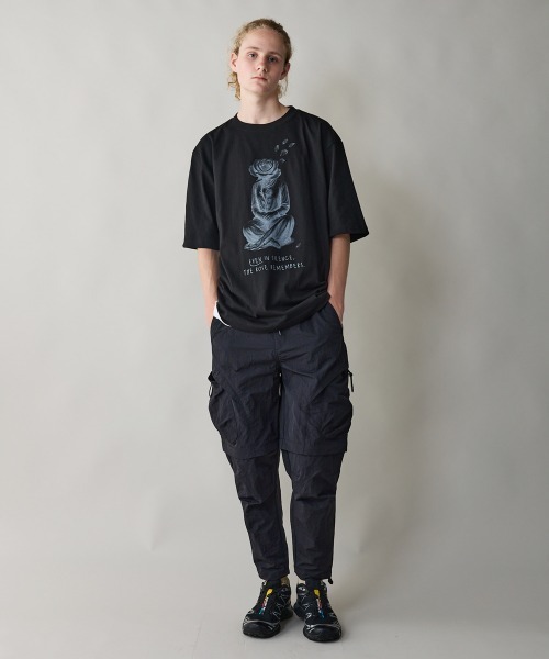 rehacer（レアセル）の「rehacer : Silent Bloom Relax Fit T-shirt / サイレントブルーム リラックス フィットTシャツ（Tシャツ/カットソー・メンズ・ホワイト/ブラック・LARGE/X-LARGE/SMALL/MEDIUM）」の7枚目の写真