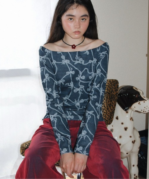 musubore（ムスボレ）の「off-shoulder tops / オフショルダートップス（シャツ/ブラウス・レディース・ネイビー・FREE）」の16枚目の写真