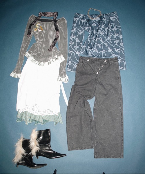 musubore（ムスボレ）の「off-shoulder tops / オフショルダートップス（シャツ/ブラウス・レディース・ネイビー・FREE）」の10枚目の写真